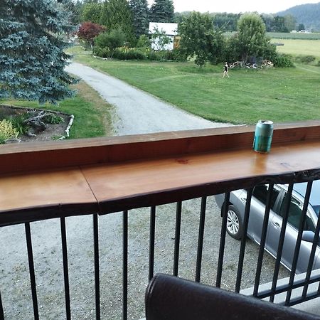Harrison Hammond House Farmstay Harrison Mills Bagian luar foto